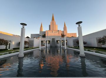 california/oakland/landmark/oakland-california-temple