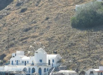 greece/santorini/kamari/landmark/kamari-tours
