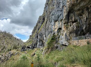 australia/kosciuszko-national-park/landmark/yarrangobilly-caves-visitor-centre