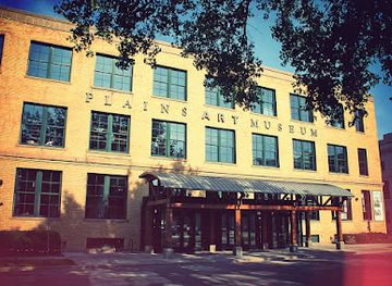 north-dakota/fargo/northport/landmark/plains-art-museum