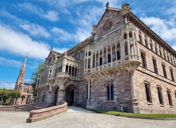 spain/cantabria/landmark/sobrellano-palace