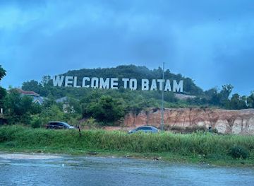 indonesia/riau-islands/landmark/welcome-to-batam-sign