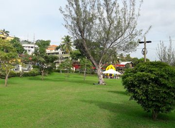 jamaica/montego-bay/hip-strip/landmark/old-hospital-park