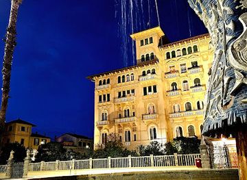 italy/versilia/landmark/viareggio