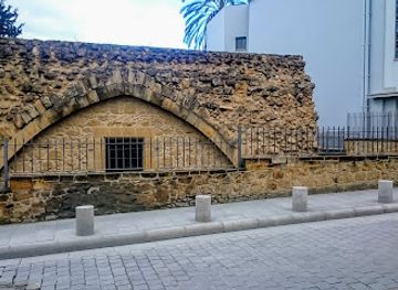 cyprus/nicosia-district/landmark/casteliotissa-hall
