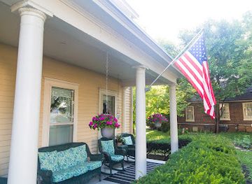 kentucky/bardstown/landmark/red-rose-inn