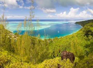 french-polynesia/huahine/landmark/avea-bay-avea-beach-huahine