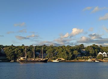canada/halifax/downtown-halifax/landmark/sir-sandford-fleming-memorial-tower