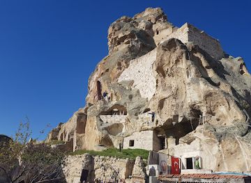 turkiye/lycaonia/landmark/ortahisar-castle