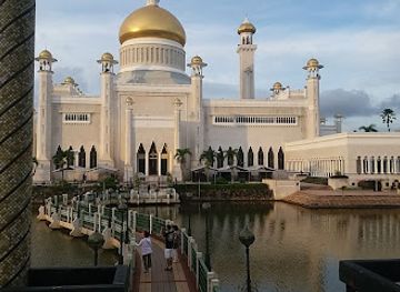 brunei/bangar/landmark/freme-rainforest-lodge