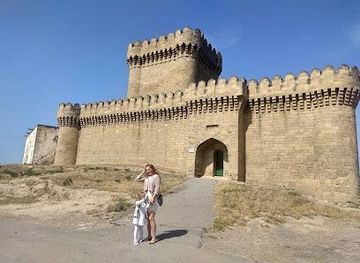 azerbaijan/baku/landmark/ramana-castle