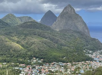 saint-lucia/dauphin/landmark/rumie-tours-saint-lucia