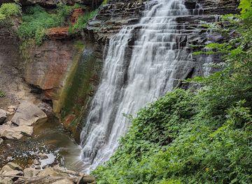 ohio/cuyahoga-valley-national-park/landmark/brandywine-falls