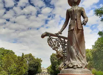 Solomiya Krushelnytska Monument