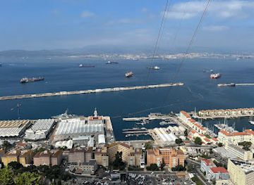 gibraltar/queensway-quay/landmark/charles-v-wall