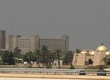iraq/qadisiyyah/landmark/martyr-monument