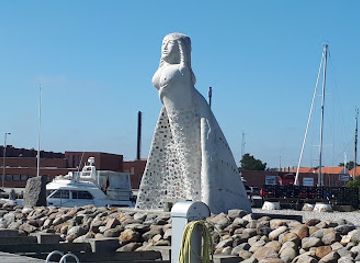 denmark/frederikshavn/landmark/the-lady-from-the-sea