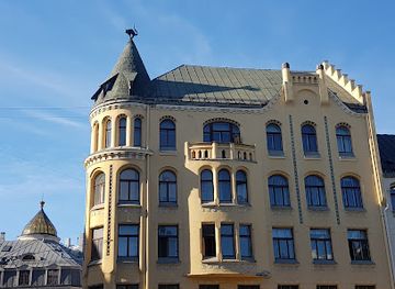 latvia/vidzeme/landmark/cat-house