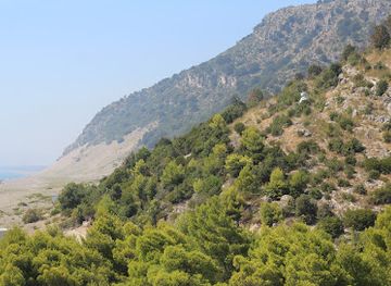 albania/northern-albania/landmark/thrown-sand
