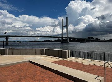 iowa/burlington/landmark/port-of-burlington-welcome-center