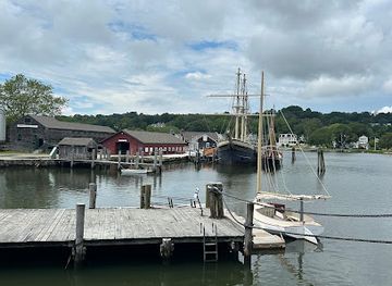 connecticut/mystic-seaport/landmark/mystic-seaport-museum-research-library