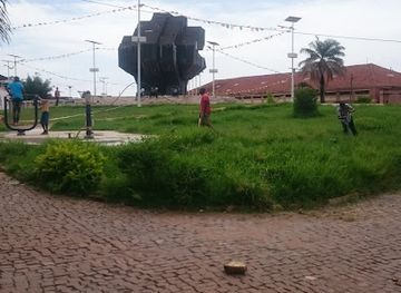 guinea-bissau/bissau/landmark/praca-dos-martires