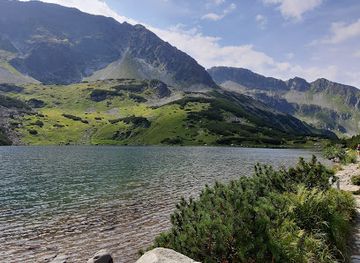 slovakia/tatras/landmark/five-polish-ponds-valley
