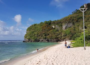 guam/fai-fai-beach/landmark/gun-beach-tumon