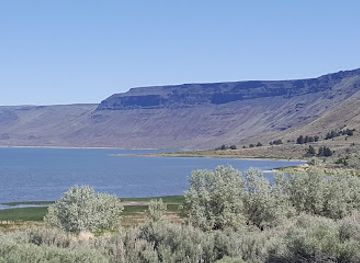 oregon/lake-county/landmark/lake-abert