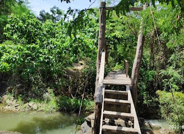 laos/phakse-province/landmark/waterfall-on-mekong-river