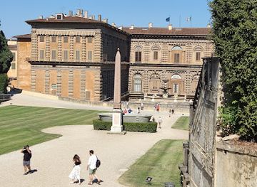 italy/florence/santa-maria-novella/landmark/palazzina-reale-di-santa-maria-novella