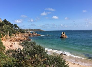 jersey/st-brelade-s-bay/landmark/beauport-beach