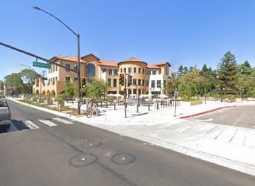 california/menlo-park/landmark/middle-plaza