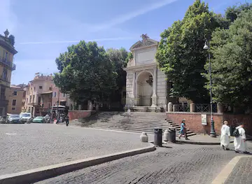 Monumento a Trilussa