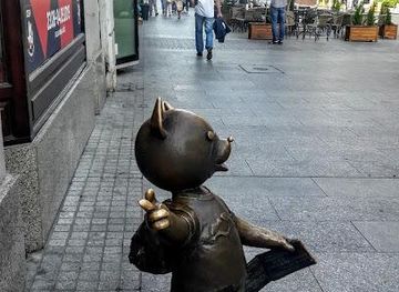 poland/lodz/landmark/mis-uszatek