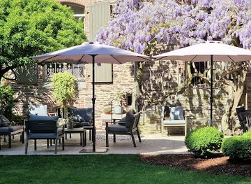 france/rennes/landmark/castel-jolly