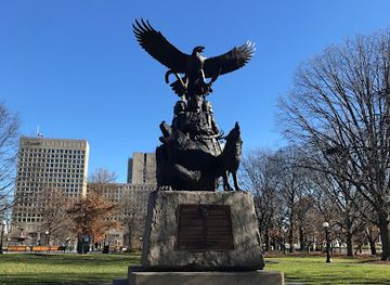canada/ottawa/elgin-street/landmark/national-aboriginal-veterans-monument