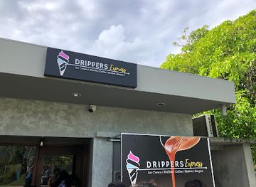 maldives/gnaviyani-atoll/landmark/drippers-fuvahmulah-ice-cream-cafe