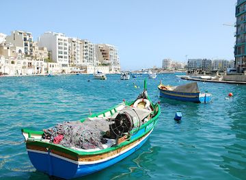 malta/northern-harbour/landmark/white-rocks