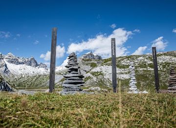 switzerland/graubunden/landmark/besucherpavillon-welterbe-sardona