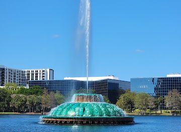florida/orlando/lake-buena-vista/landmark/linton-e-allen-memorial-fountain