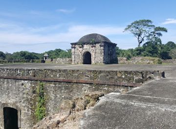 panama/colon/landmark/fort-san-lorenzo