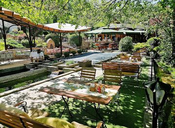 bosnia-and-herzegovina/trebevic-mountain/landmark/toplik