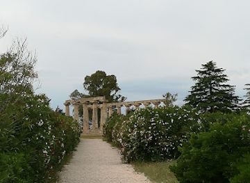 italy/basilicata/landmark/temple-of-hera-palatine-tables