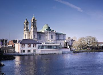 ireland/athlone/landmark/luan-gallery