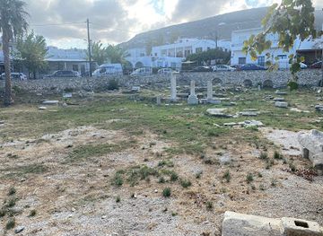 greece/paros/landmark/ancient-cemetery