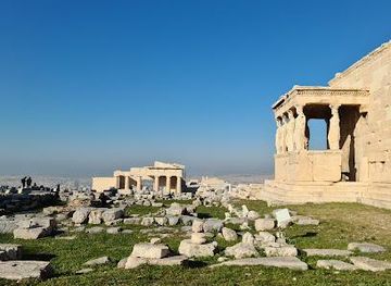greece/athens/landmark/erechtheion