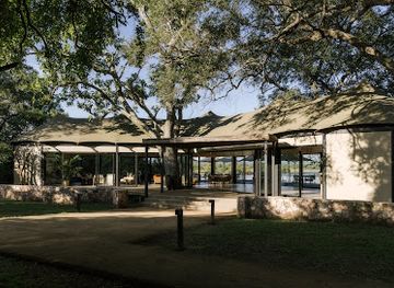 zambia/batoka-gorge/landmark/batoka-zambezi-sands