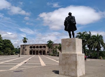 dominican-republic/santo-domingo-metropolitan-area/landmark/plaza-de-la-hispanidad-or-spain