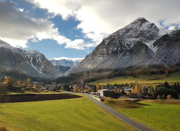 switzerland/swiss-plateau/landmark/bernina-express